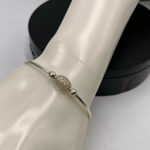 Sterling Silver 925 Mesh Center Bead and Ball Ends Bracelet Cuff - Picture 3 of 10